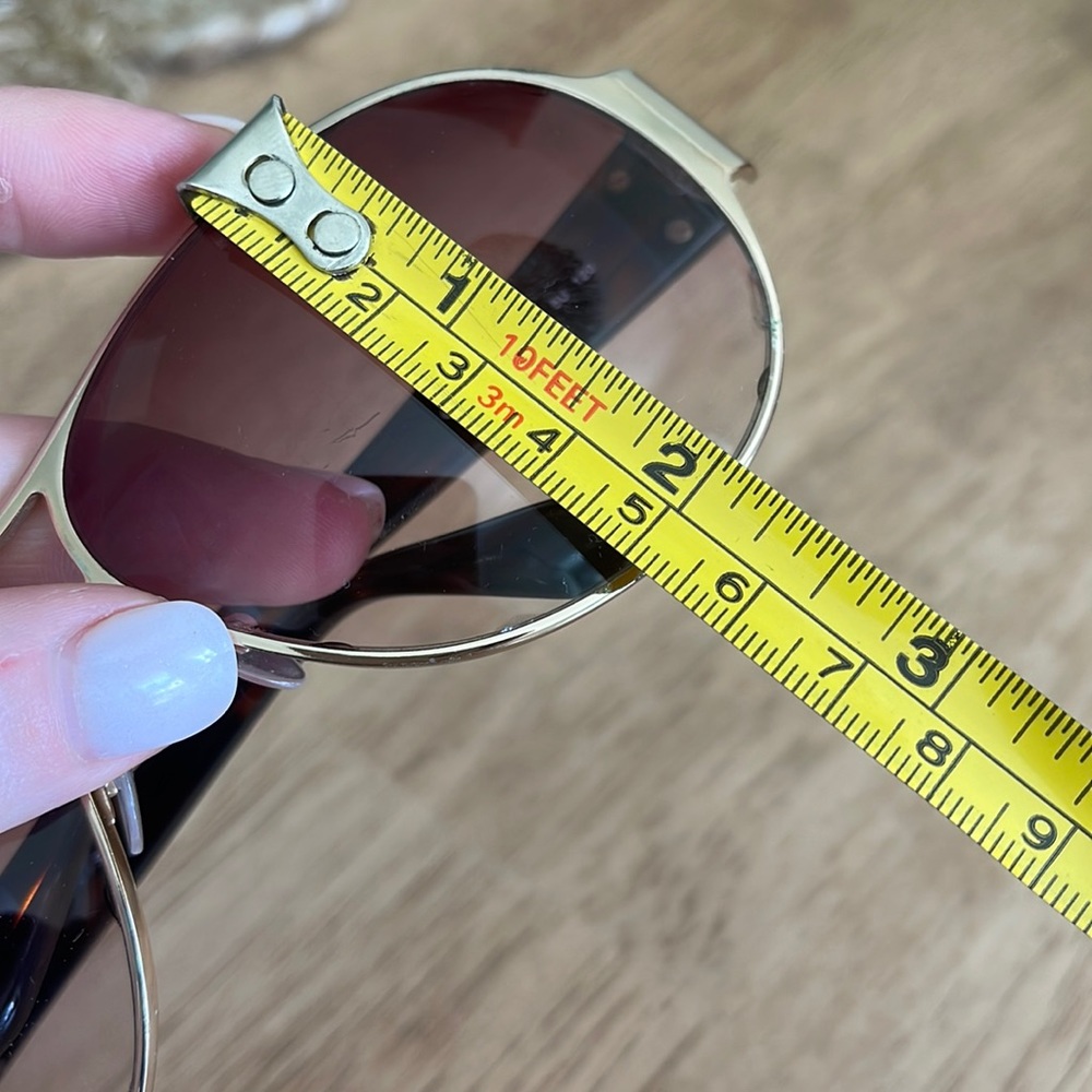 Marc Jacobs Sunglasses W/ Coach Case - Picture 14 of 17